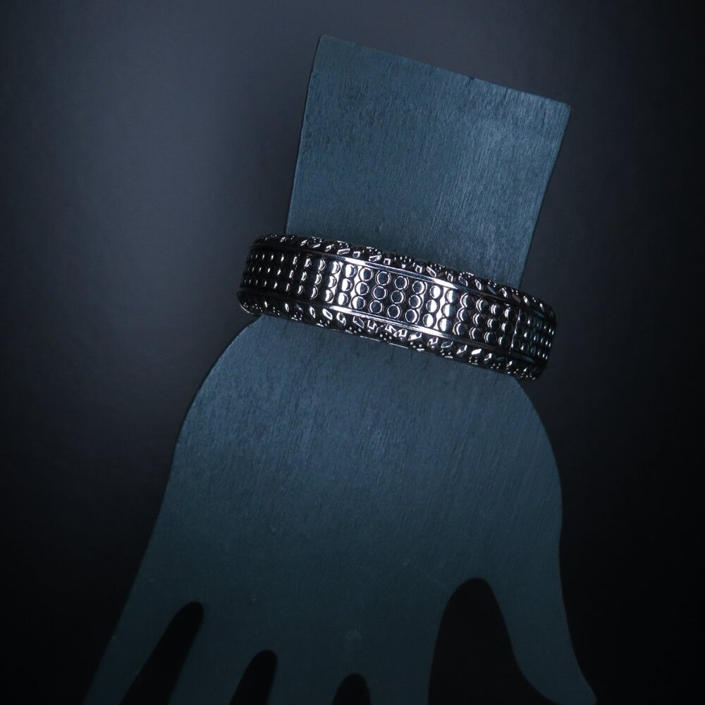 Silver Metal Hinged Bangle - image 4